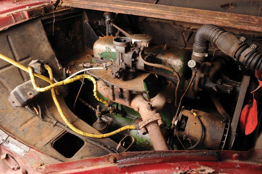  Citroen Traction Avant Decouvrable 1938 года  (фото 5 из 6)